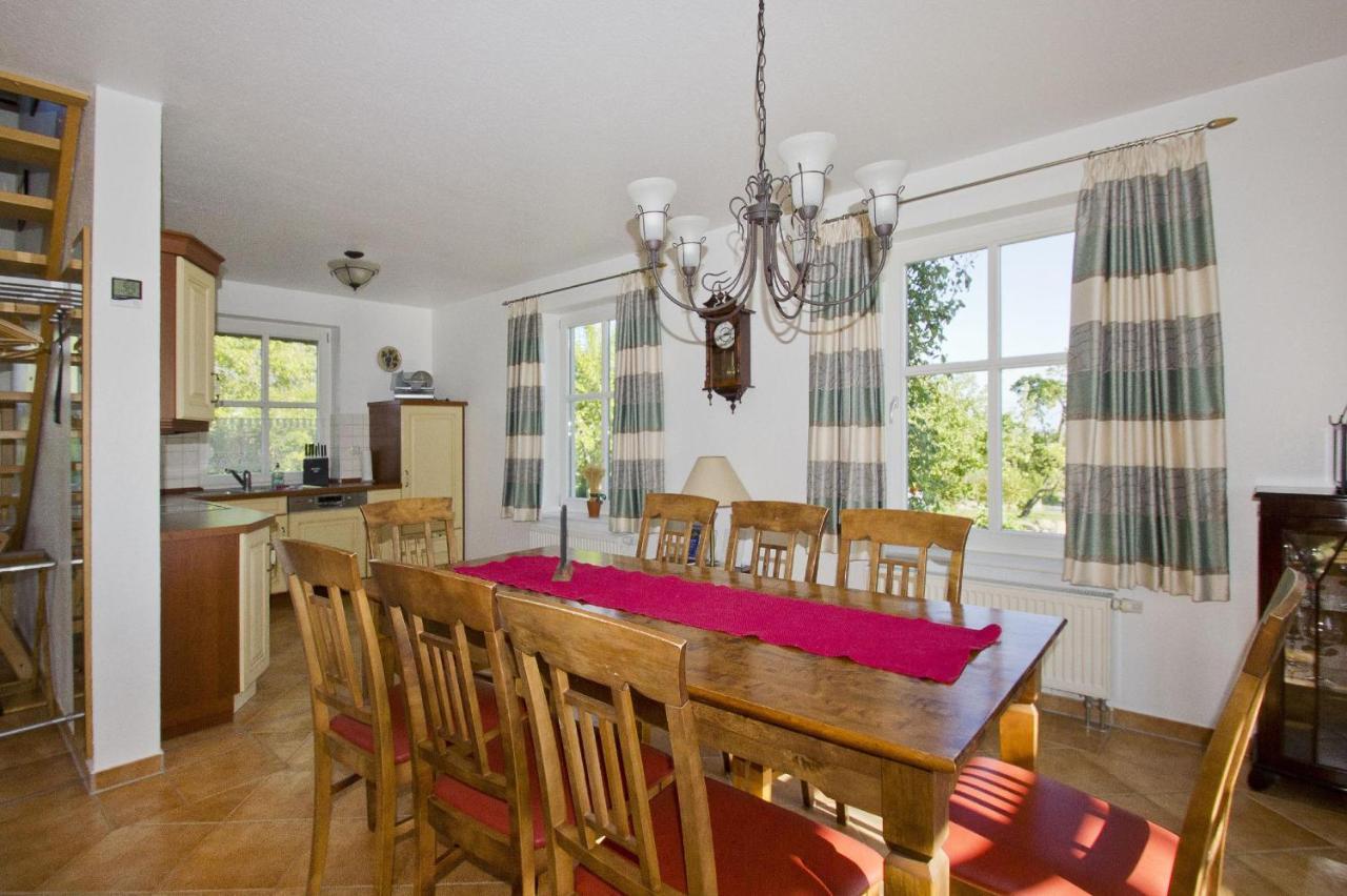 Gutshof Ostseeblick Ferienhaus Haus Garten, Meerblick Neuendorf  Exterior foto